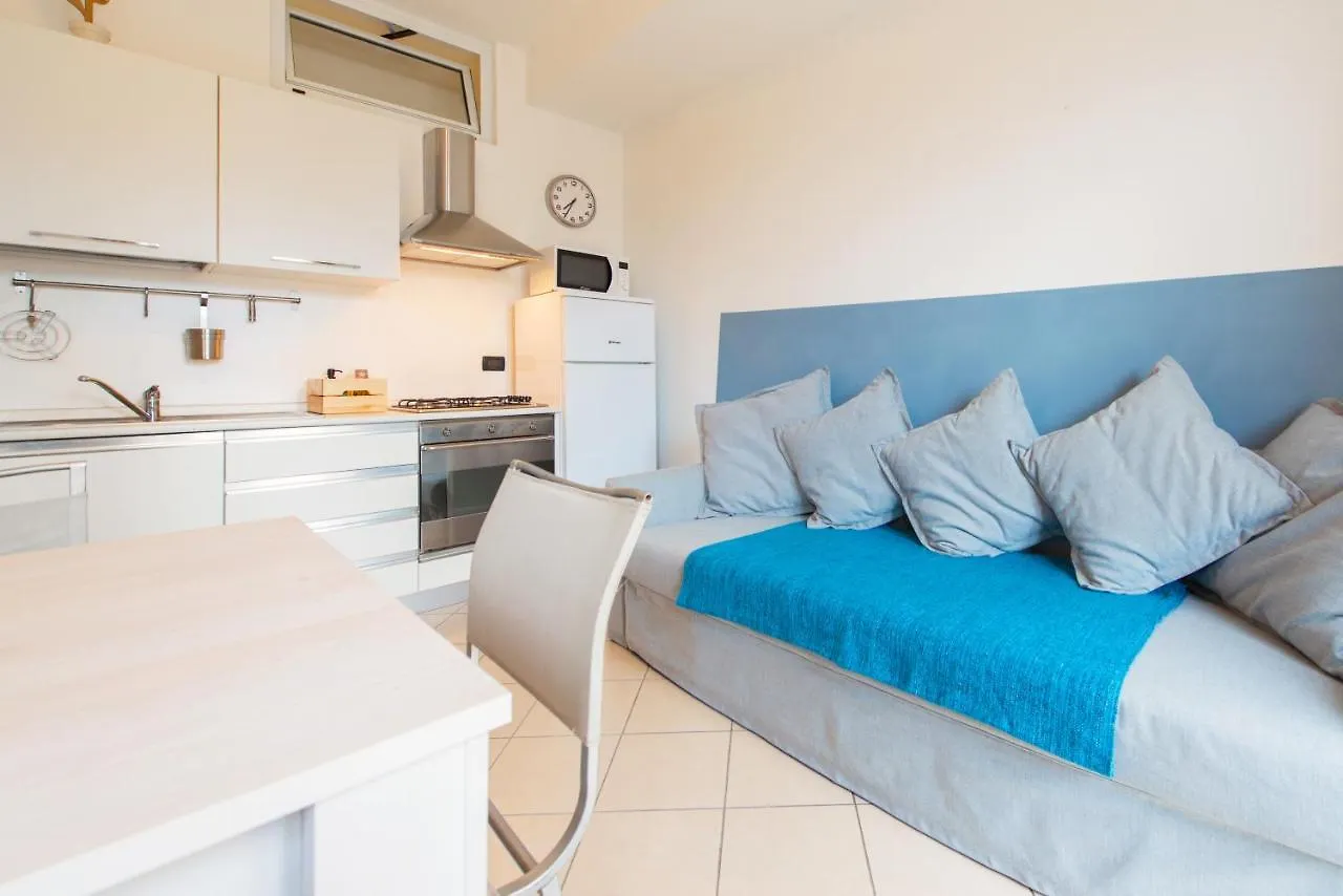 Appartamento Babyaccommodation Family Comfort Pietra Ligure Italia