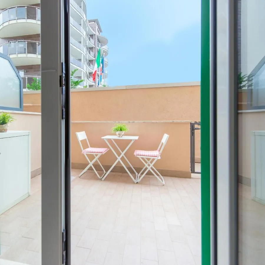 Babyaccommodation Family Comfort Pietra Ligure Apartment